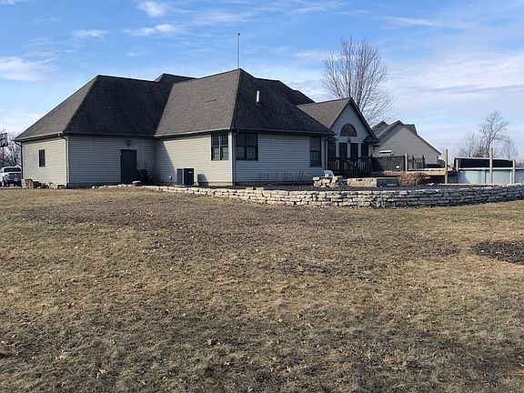 2nd image of 30592 Abby Ln