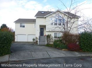 4002 Peters Ln, Anacortes, WA 98221