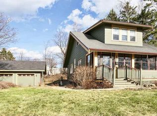 2334 Vermilion Rd, Duluth, MN 55803