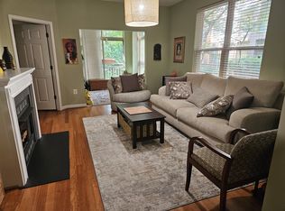 1851 Stratford Park Pl APT 106, Reston, VA 20190