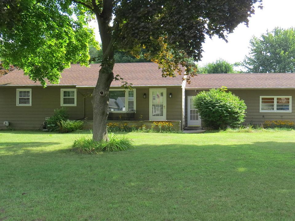 1st image of 2221 Oakcreek Ave