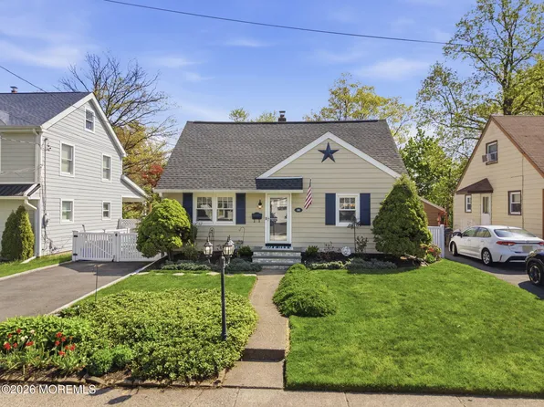 44 Bromley Place, Bloomfield, NJ 07003