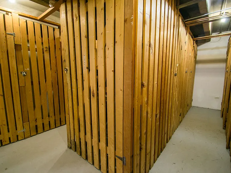 1160 Josephine St — Photo 10