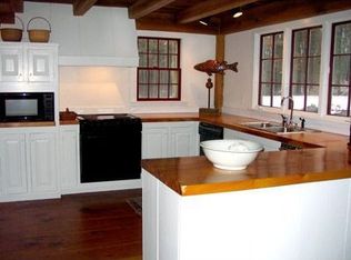 84 Cobblestone Rd, Barnstable, MA 02630