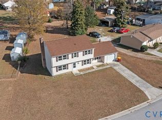 3363 Oakwood Cir, Petersburg, VA 23805
