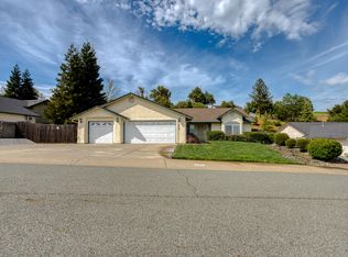 4369 Kensington Dr, Shasta Lake, CA 96019