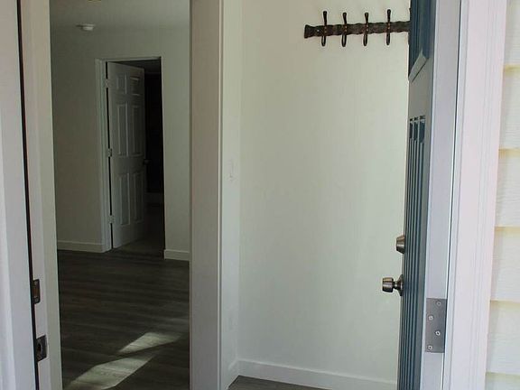 5th image of 14716 58th Ave NW