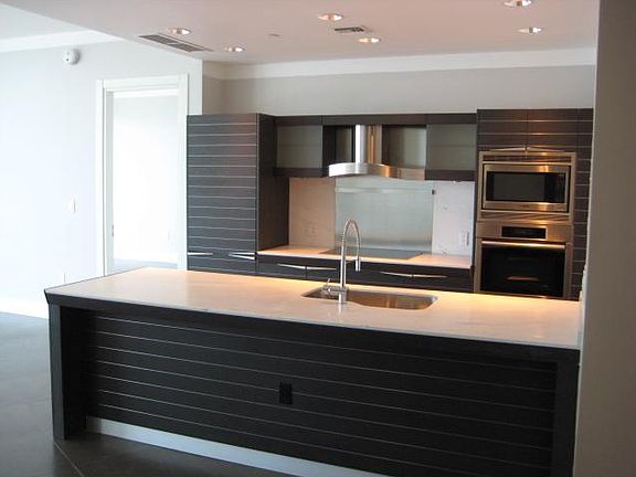 5th image of 200 Biscayne Blvd Way APT 4508