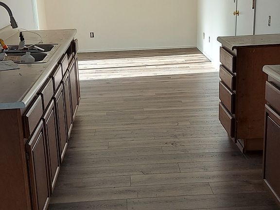 3rd image of 4838 Sanchez Dr