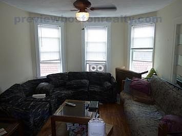 2nd image of 516 Washington St #Ta3