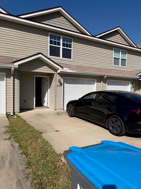 247 Callaway Chase Ln
