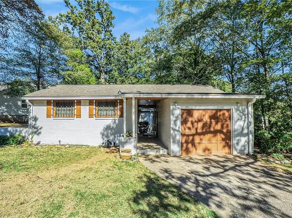 1985 Cummings Dr SW, Atlanta, GA 30311