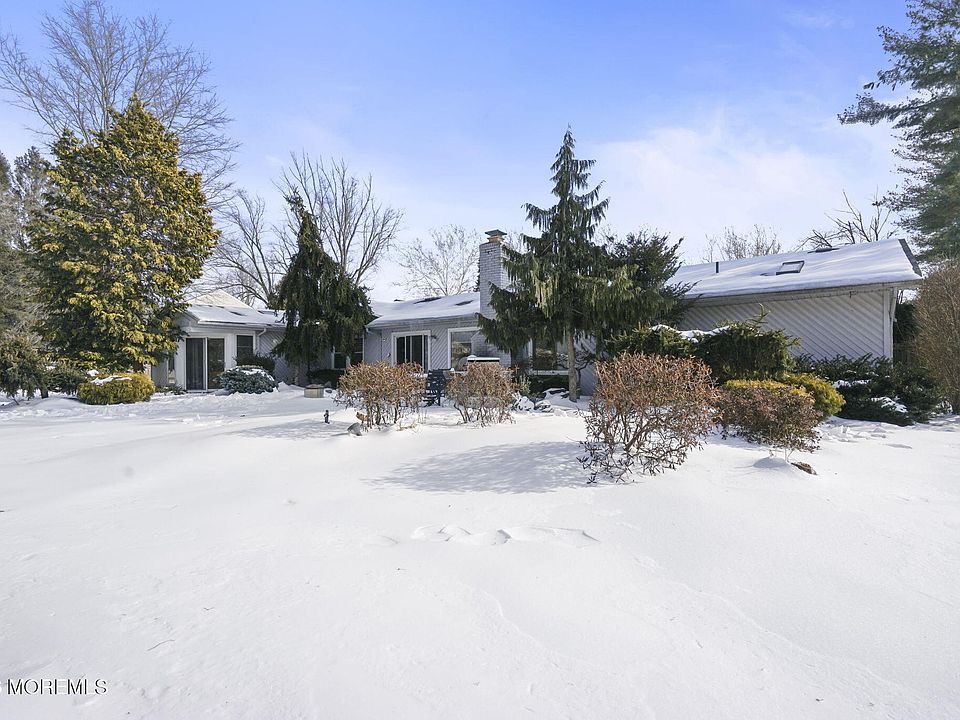 1st image of 330 Plymouth Drive