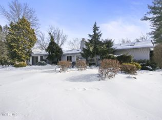 330 Plymouth Drive, Freehold, NJ 07728