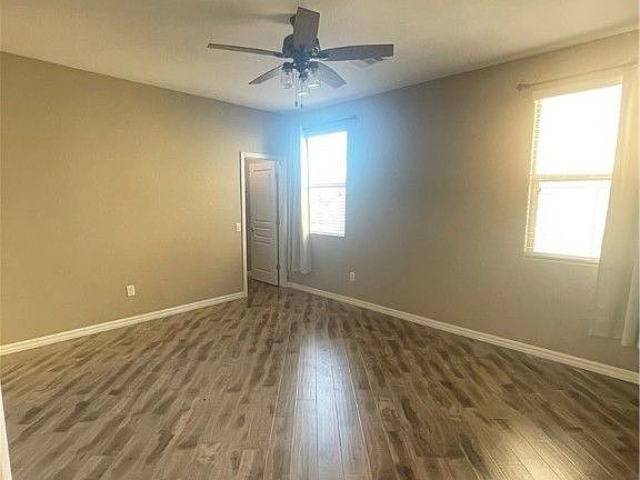 4th image of 10203 Copalito Dr