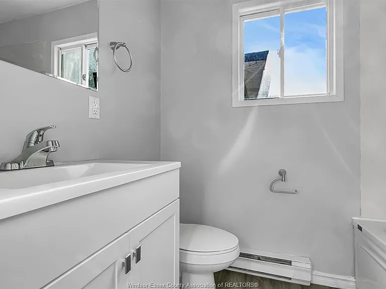 9020 Conway Ct — Photo 23