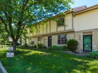 6127 Stornoway Dr S, Columbus, OH