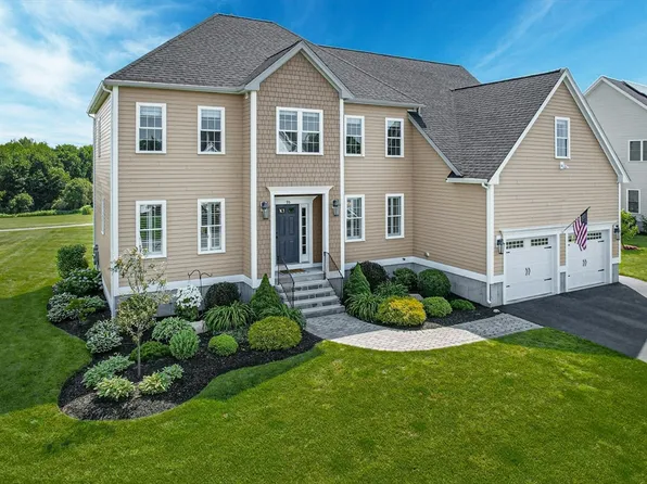 95 Magill Dr, Grafton, MA 01519