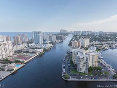 2600 E Hallandale Beach Blvd, Hallandale Beach, FL, 33009