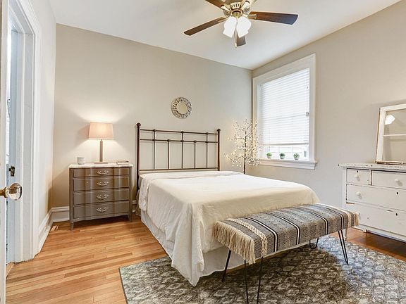 4th image of 109 S Arthur Ashe Blvd #1