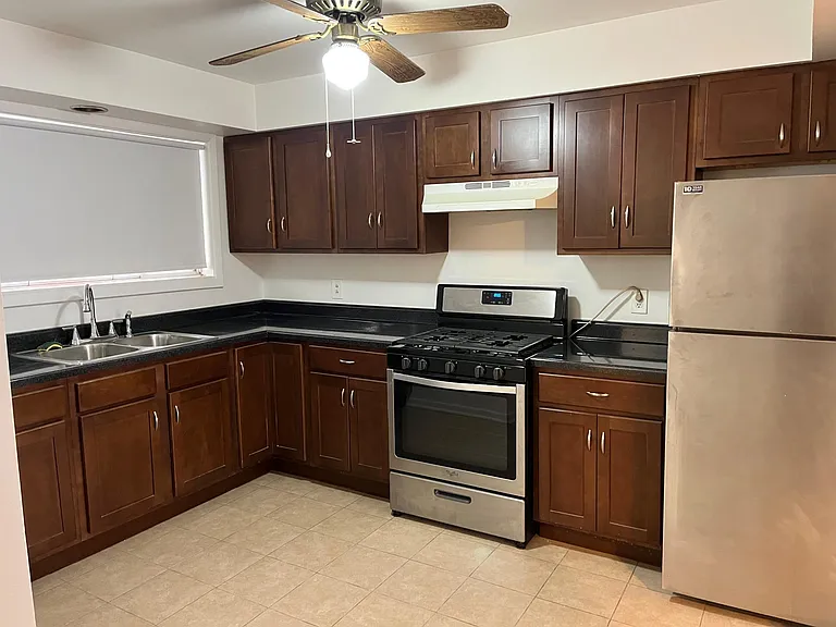 7906 W Lawrence Ave #D — Photo 6
