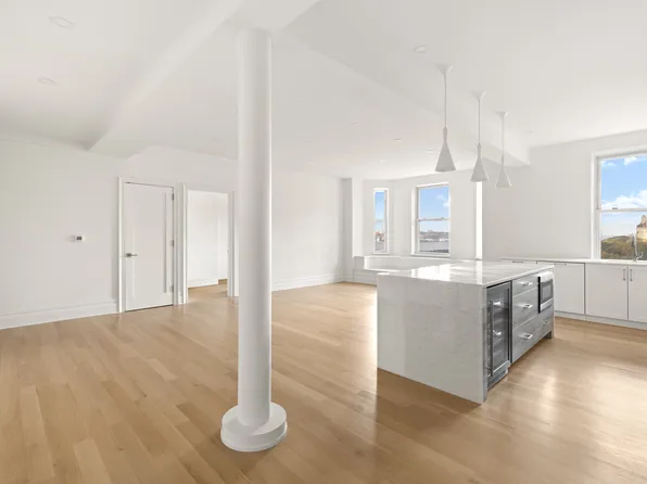 344 West 72nd Street image 12 of 31