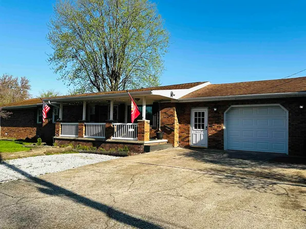 916 Maxwell Ave, Washington, IN 47501