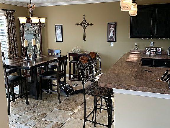 3rd image of 434 Somerset Ct