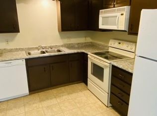 2615 W 60th St, Davenport, IA 52806