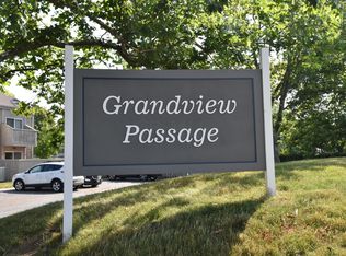 920 Quay Ave #920A, Grandview, OH 43212