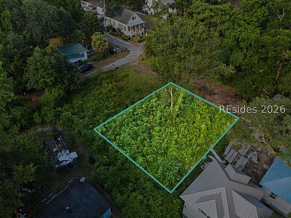 5th image of 104 Bridge St