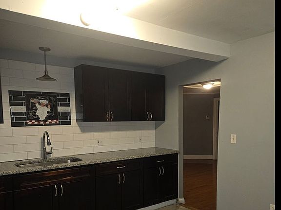 2nd image of 70 Hamilton Ave #B