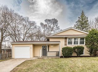 7225 Tyler Ct, Merrillville, IN 46410
