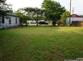 1110 Morales St, San Antonio, TX 78207