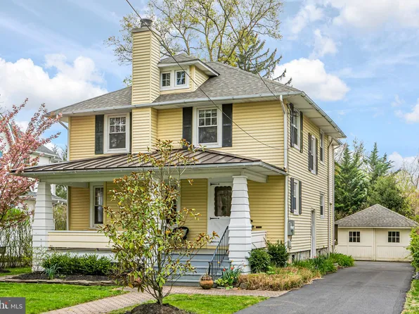 110 W Welling Ave, Pennington, NJ 08534