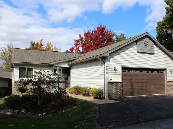 5th image of 220 Birchridge Dr