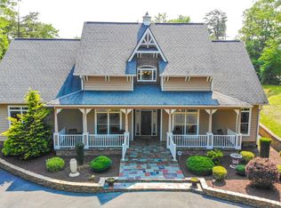 1618 Riceland Dr, Sevierville, TN 37862