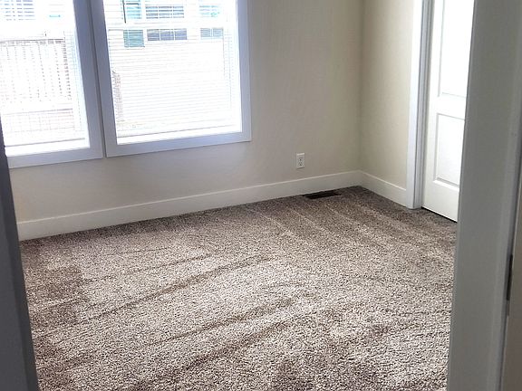 3rd image of 132 Lisa Kay Blvd #132