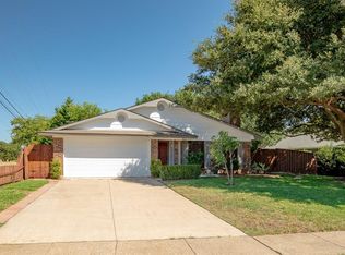 3104 Sage Ln, Bedford, TX 76021