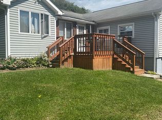 142 Striker Rd, Freeport, PA 16229