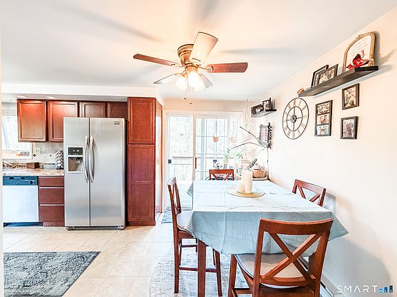 3rd image of 199 Mashentuck Road
