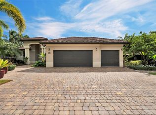 12822 SW 184th Ter, Miami, FL 33177