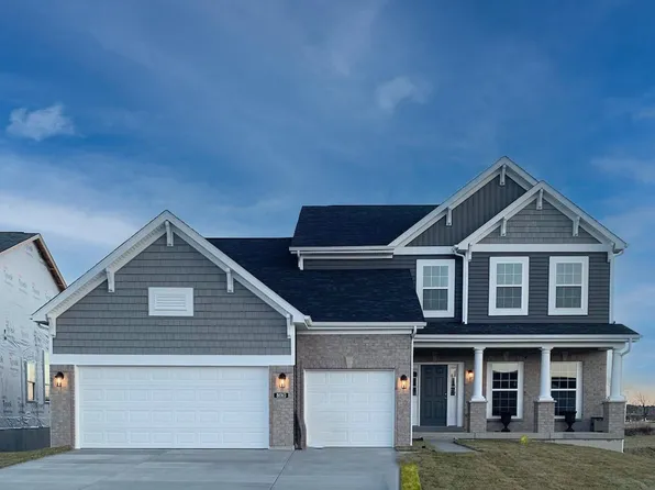 8010 Cotswold Trl, Cottleville, MO 63304