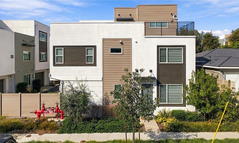 1st image of 2908 Fisk Ln
