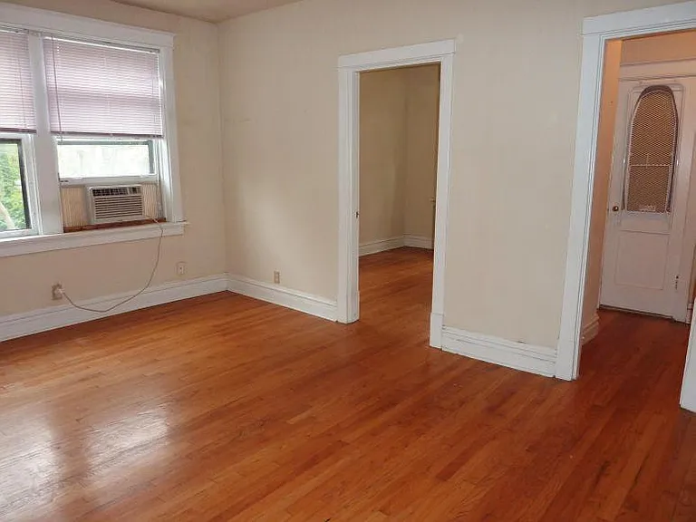 5132 Waterman Blvd #1 — Photo 6
