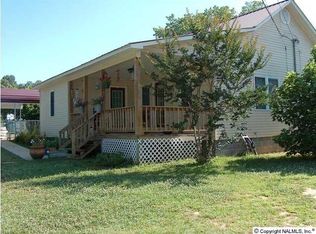 55 Lakeshore Ln, Ohatchee, AL 36271