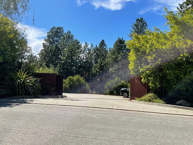 Spreading Oak Dr — Photo 14