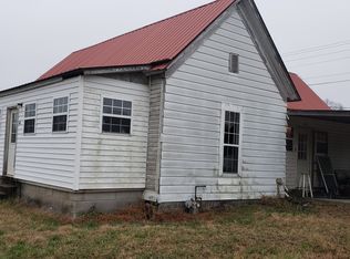 1975 Bold Springs Rd, Mc Ewen, TN 37101