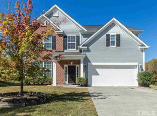 611 Gray Head Ln, Knightdale, NC 27545