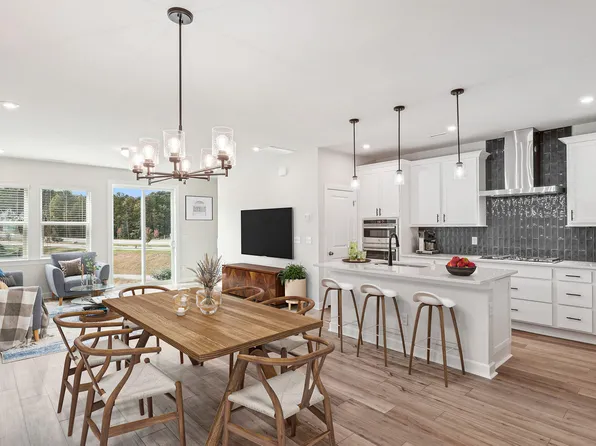 129 Pinnacle Dr, Chapel Hill, NC 27516